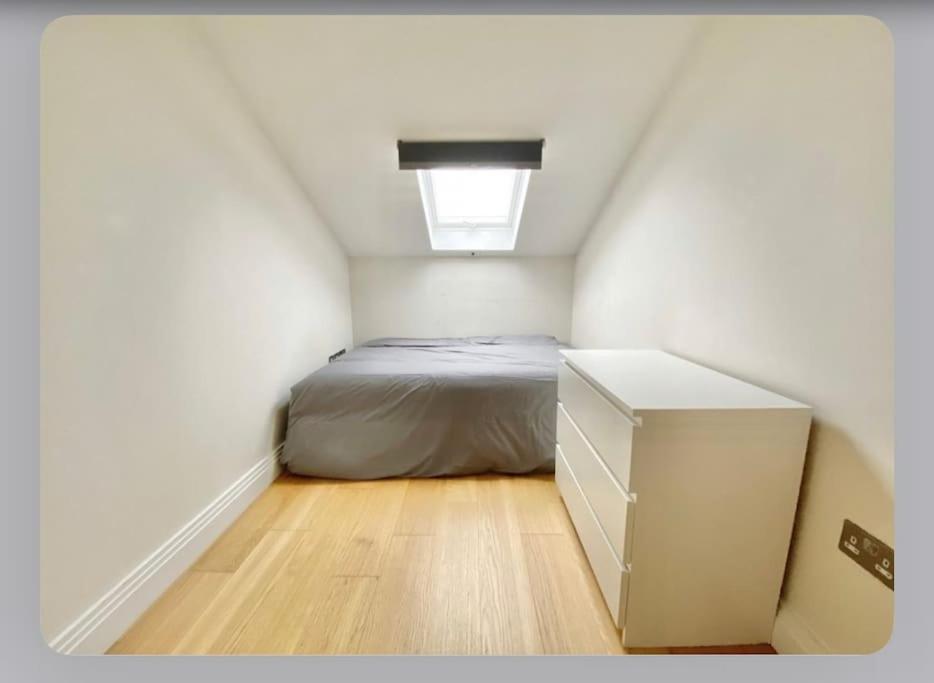 Luxury 4-Bed Apartment With Balcony & Garden, Near Emirates Stadium, 15 Mins To Central Londen Buitenkant foto